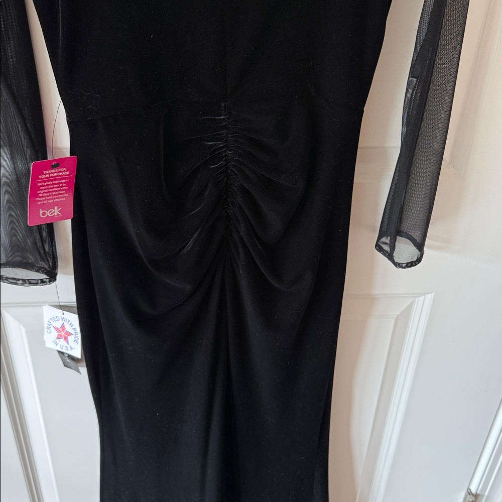 BETSY AND ADAM Black Velvet Long Sleeve Gown Dress - Picture 5 of 9